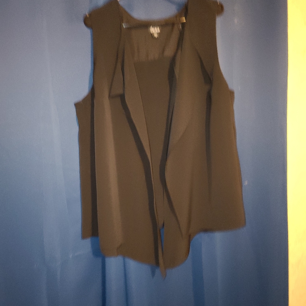 Sleeveless top